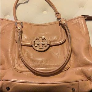 Used size medium spaceTory Burch cross body